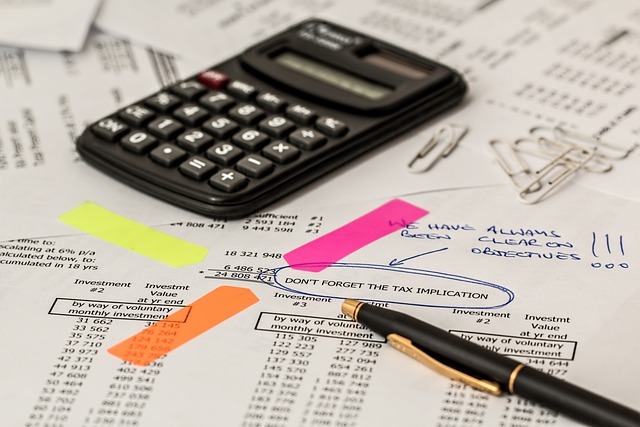 Bookkeeping Services, accurate financial records, tracking daily transactions, reconciling bank statements